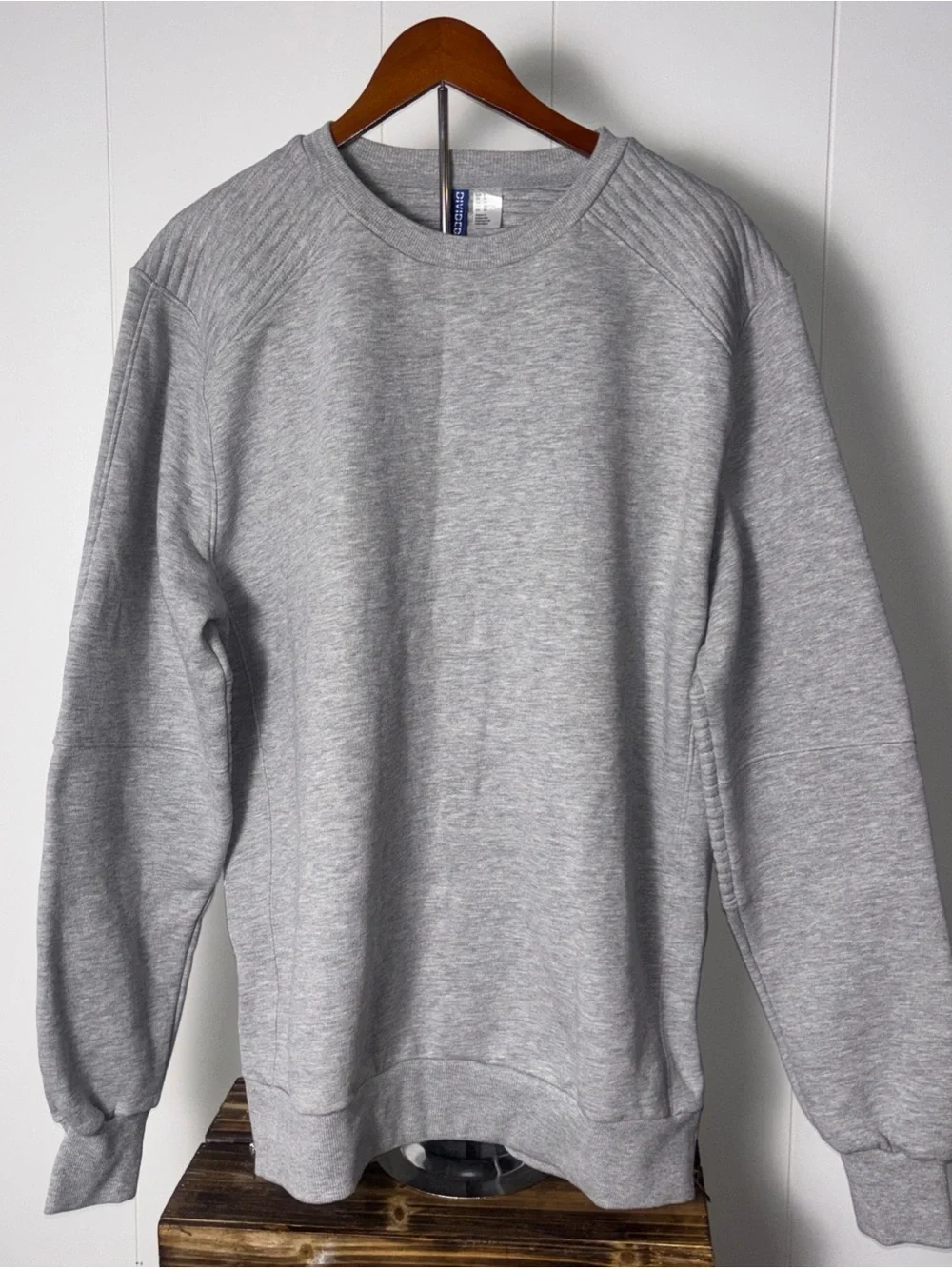 H&M Divided Crewneck Sweatshirt Grey Men's Size X-Large Pullover New